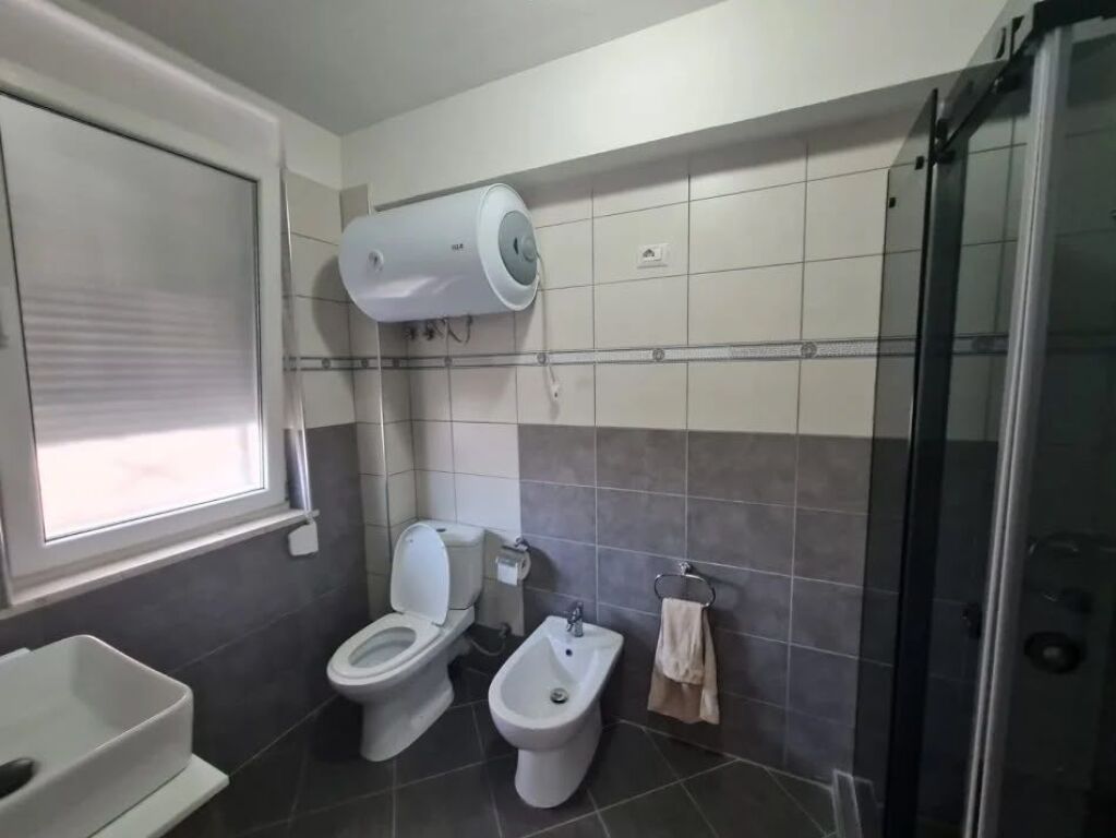 ✅Apartment for rent 2+1+2 located in the Xhamise area near the Botanical Garden.