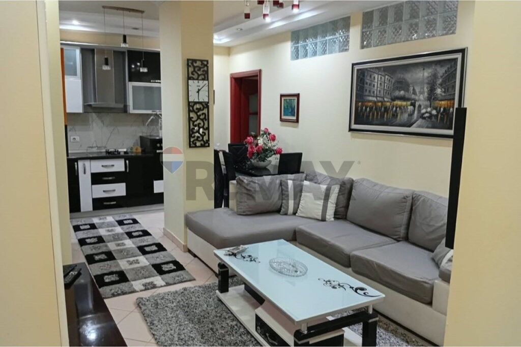 Apartament - Për Qira - Rruga e Kavajës, Tiranë(ID: 530191074-205)