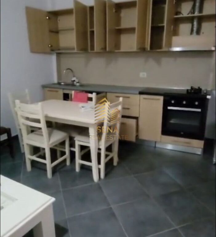 Affitto, Appartamento 1+1, Shkoze, 25.000 Lek al Mese