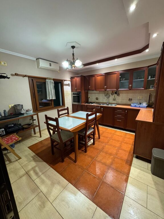Private house for sale near Jordan Misja !!