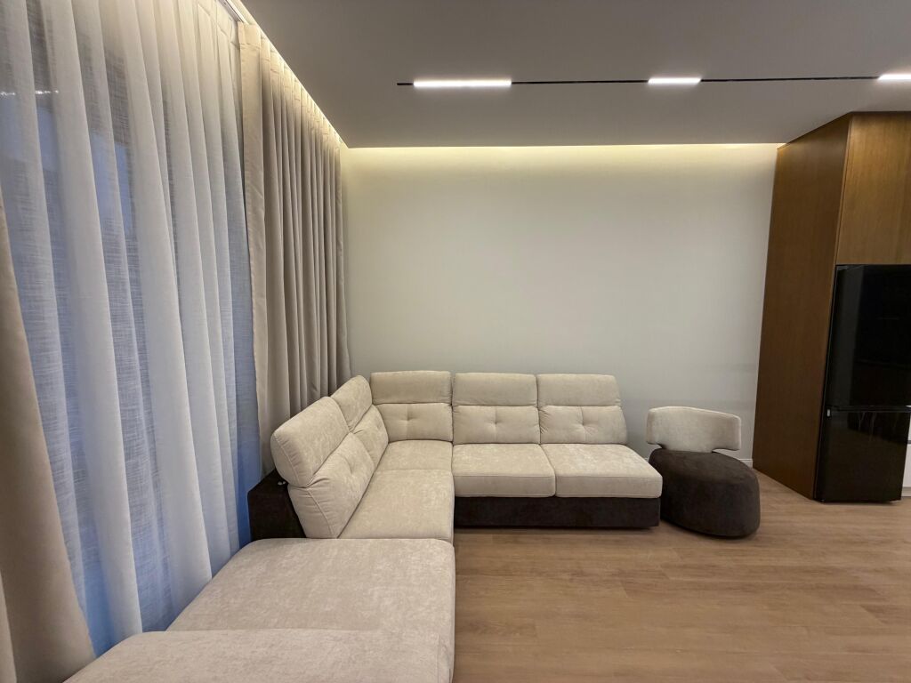 Rent, Apartment 1+1, At Square Complex 21, Tirana.