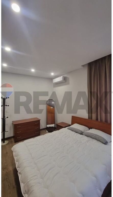 Zogu i Zi, Apartment 2+1 for Rent
