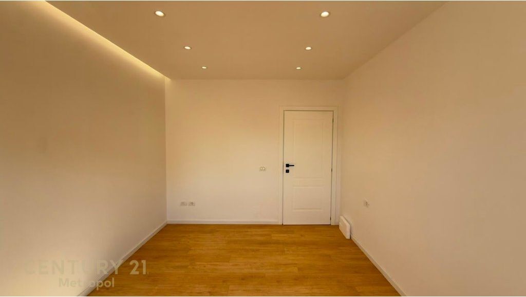 IN VENDITA | APPARTAMENTO 2+1📍 21 Dhjetori |Dietro l'ex UET 265.000 €