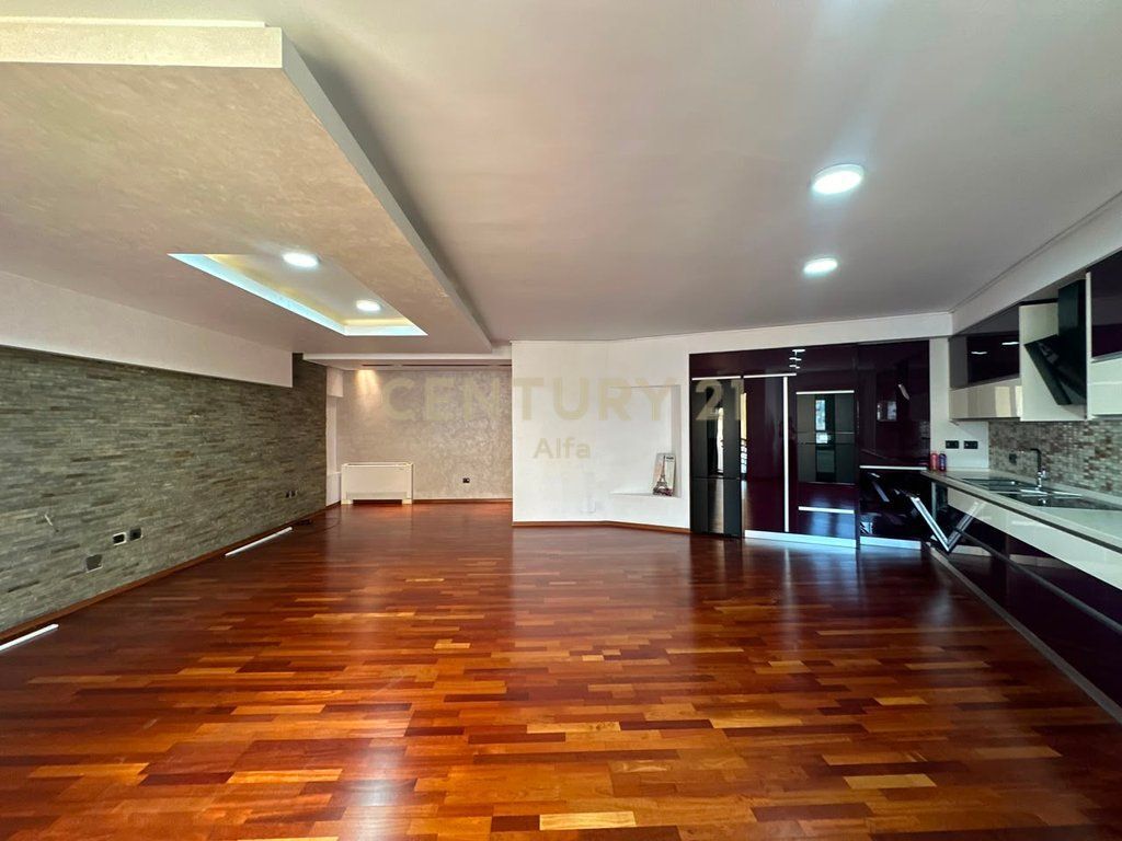 Office for Rent at Wilson Square!