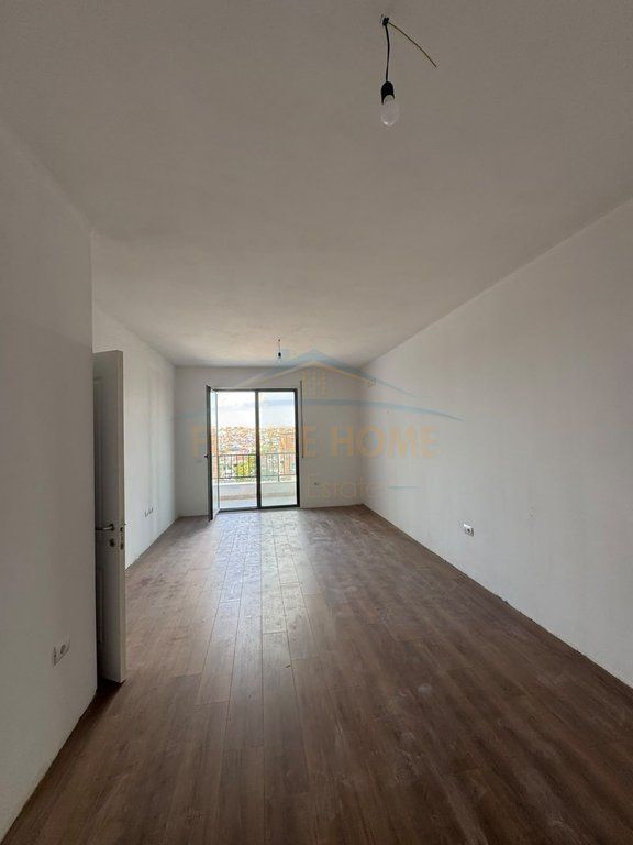 Qera, Apartament 1+1, Kinostudio, Tiranë