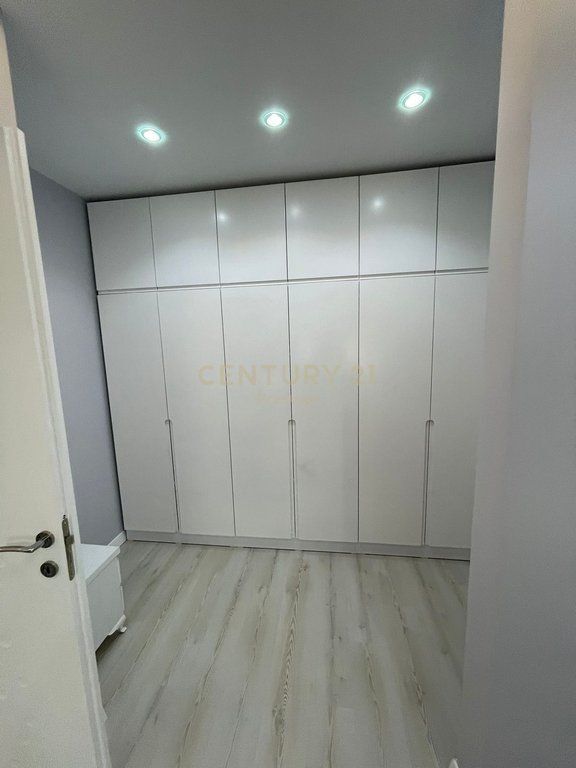 2+1+2 Apartment for Rent, Near the American Embassy, ​​Tirana!