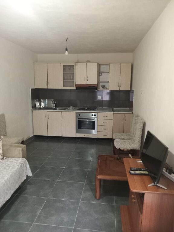 Apartment 2+1+2 for rent Shkoze !