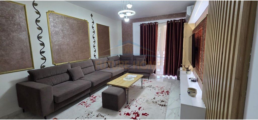 FOR SALE, 2+1 APARTMENT, TOM DOSHI COMPLEX, Tirana.