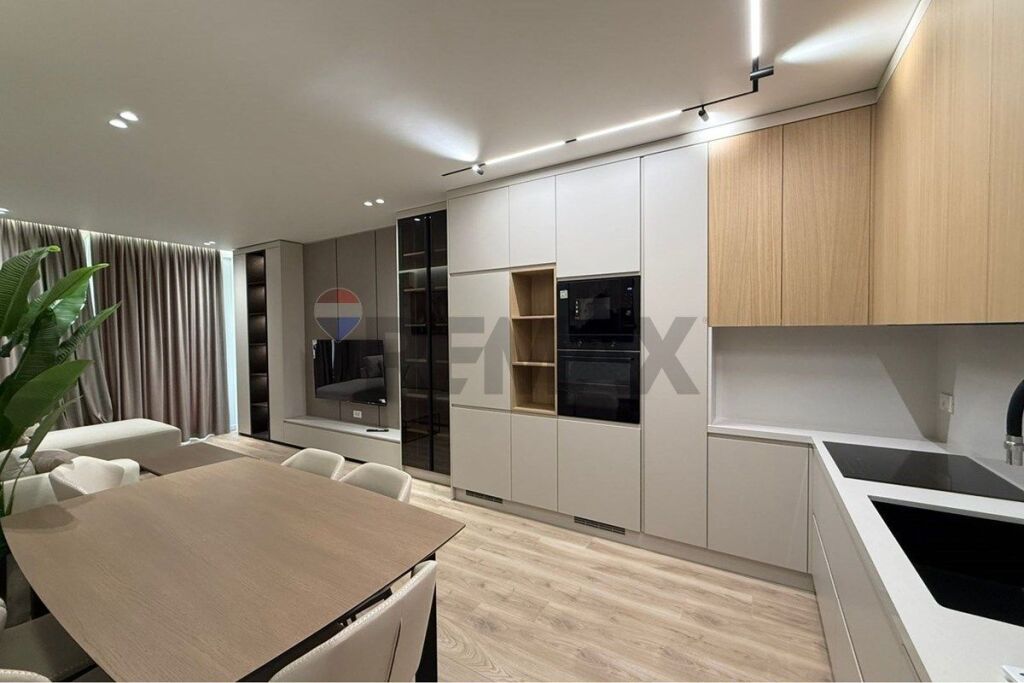 Apartment 2+1 for sale at Mine Peza