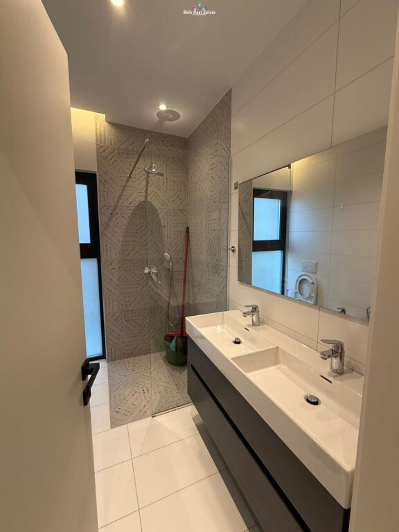 Appartamento In Affitto 2+1 A Farke ( ID B2201717) Tirana