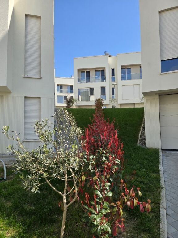 VILE PER SHITJE RESIDENCA ABA