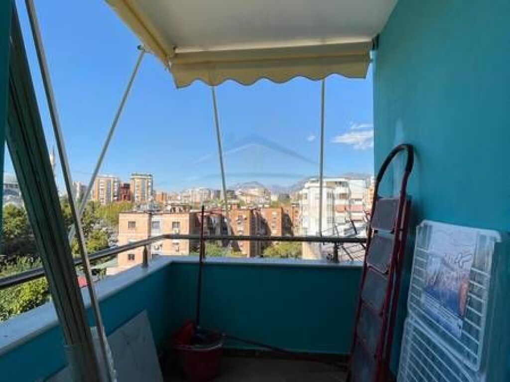 Rent, Apartment 2+1+2, Elbasanit Street.