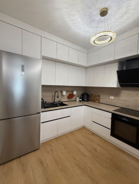 SHITET APARTAMENT MODERN 2+1 | BULEVARDI I RI