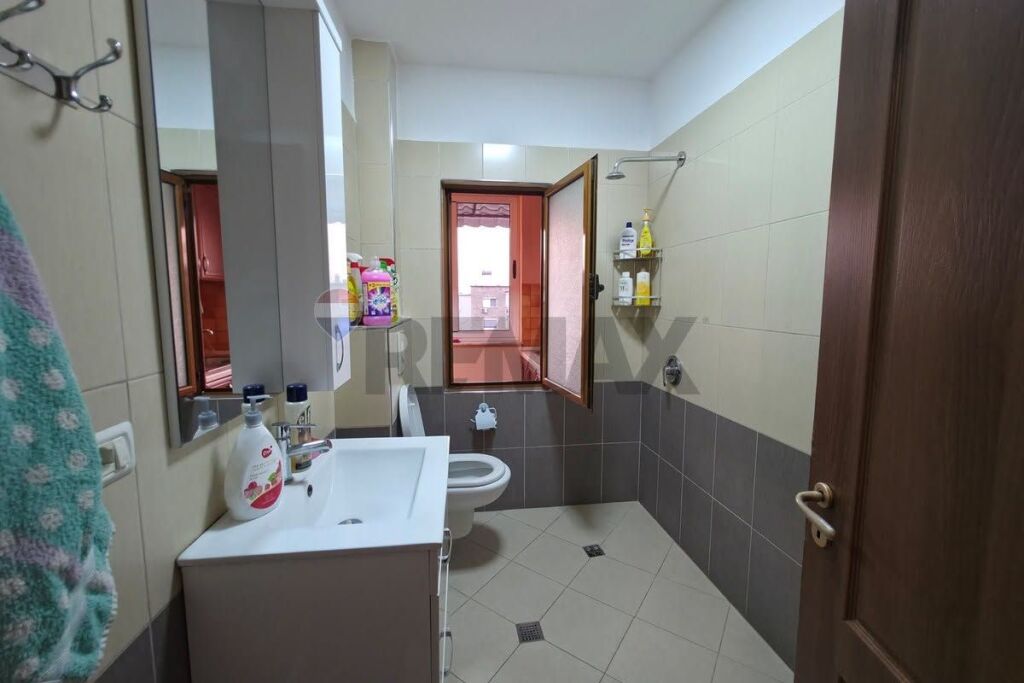 APARTAMENT PER SHITJE PROFARMA 2+1 TEK XHAMLLIKU