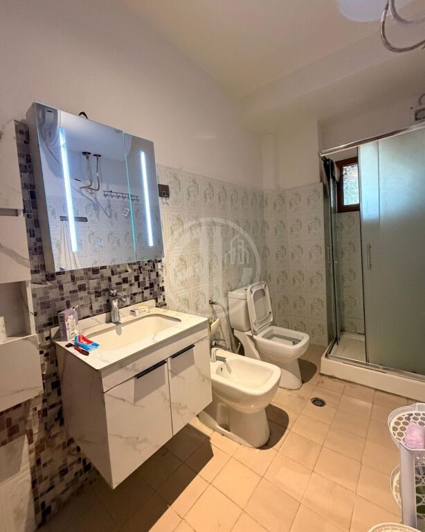 Per qira apartament 1+1  Cezma Ferres  300 euro