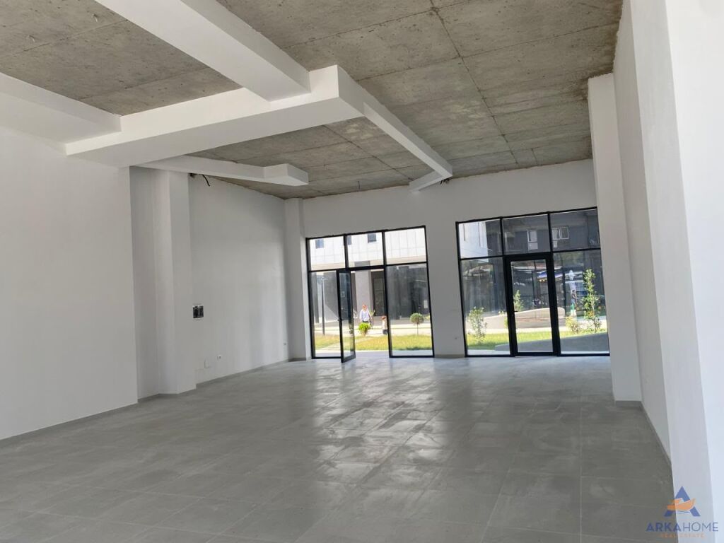 COMMERCIAL SPACE FOR RENT 145 M2 "5 MAJI STREET" 2320 EURO (GROSS)