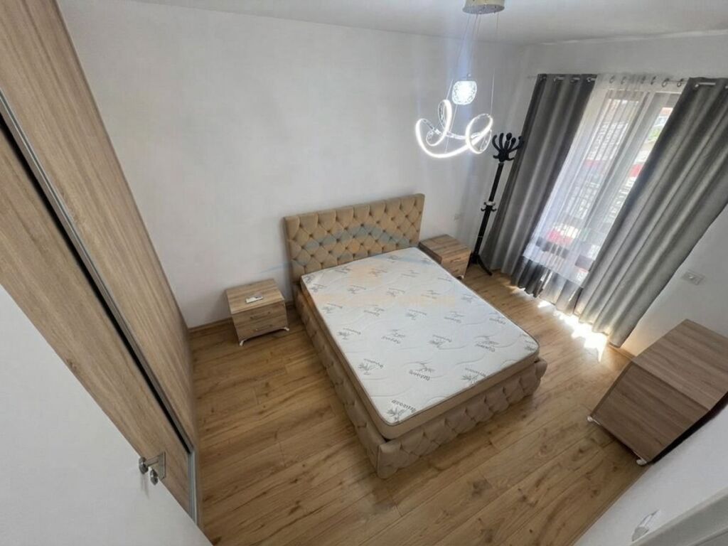 Affitto, Appartamento 1+1, Residenza Future Home, Tirana.