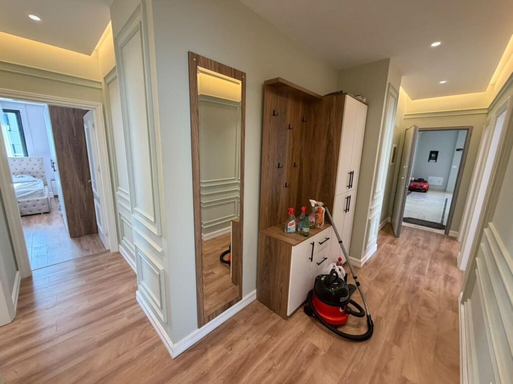 Rent | Apartament 3 + 1 | Rruga Marie Kraja | 1000 €/month