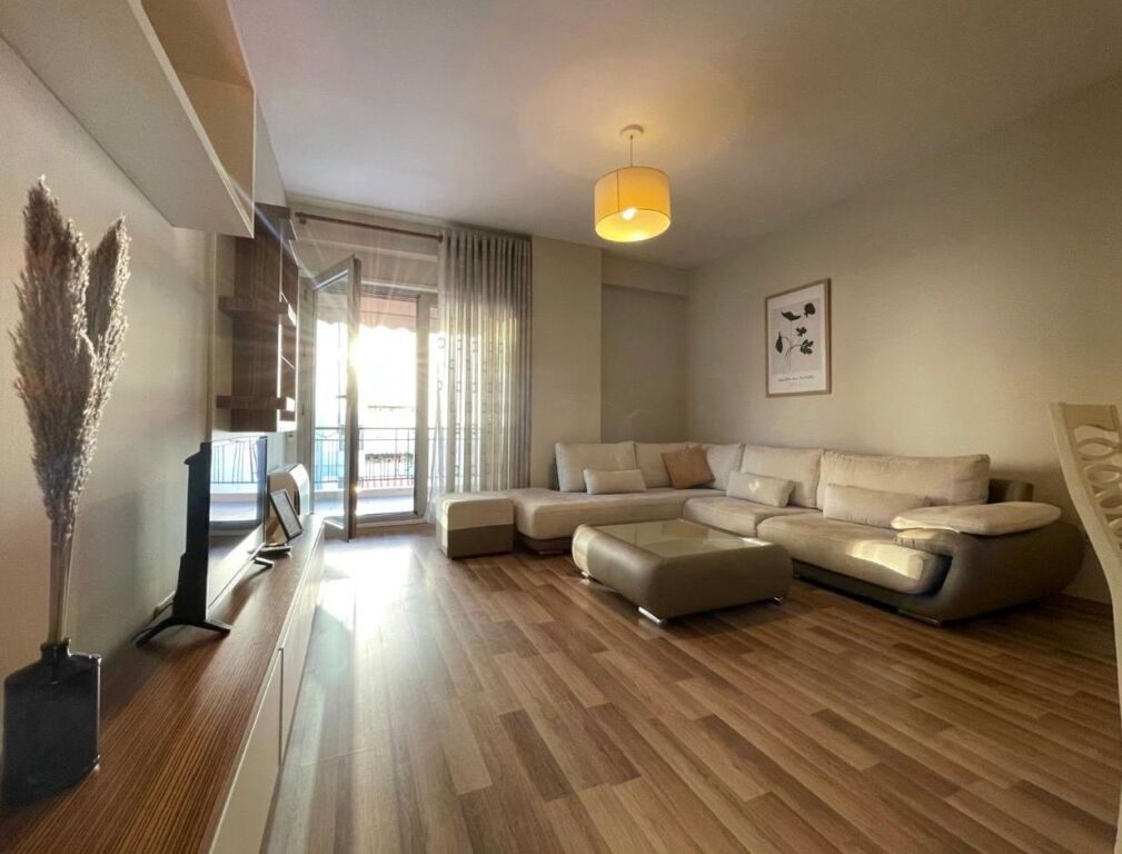 Apartament me qera 1+1 tek Delijorgji