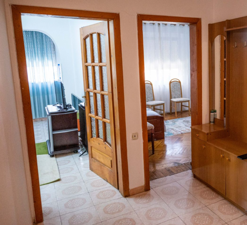 Appartamento 2+1 in affitto in Via Dritan Hoxha, ex Dogana, Lapraka! 70.000 leke!