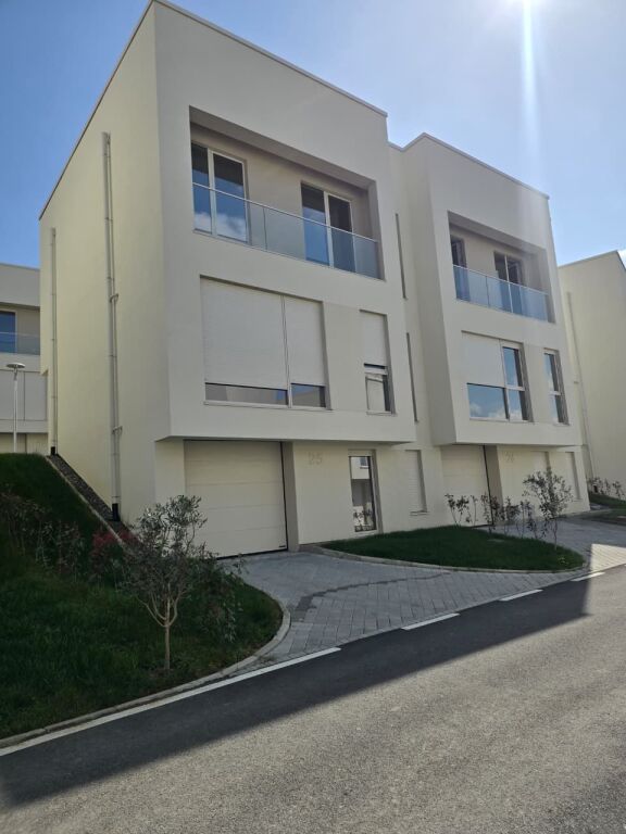 VILE PER SHITJE RESIDENCA ABA