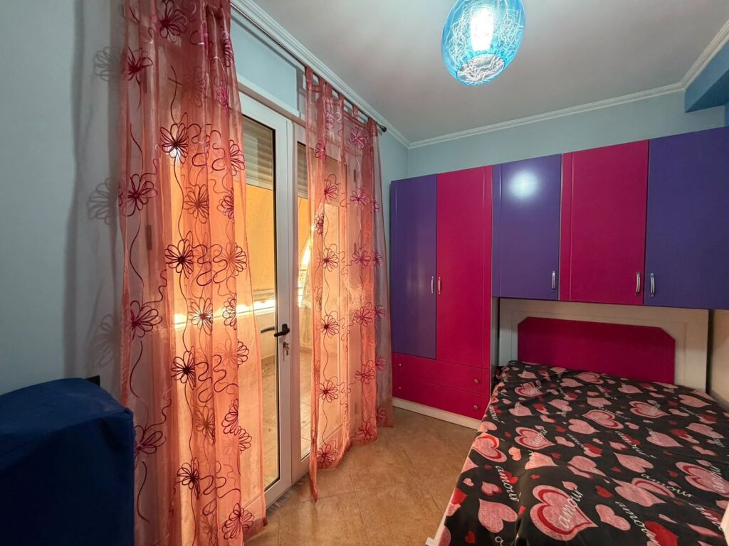 For rent 2+1 at Port Street