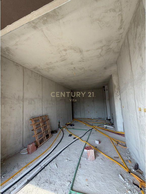 Apartament 2+1 Për Shitje në Vizion 1 ,Mali i Robit, Durrës!