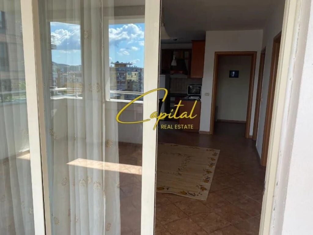 APARTAMENT ME QIRA 1+1 PAZARI I RI 650 EURO