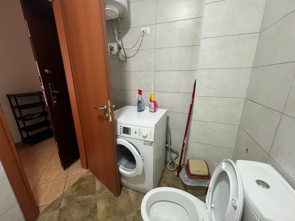 Apartment 2+1 at Rrota e Kuqe, Beach