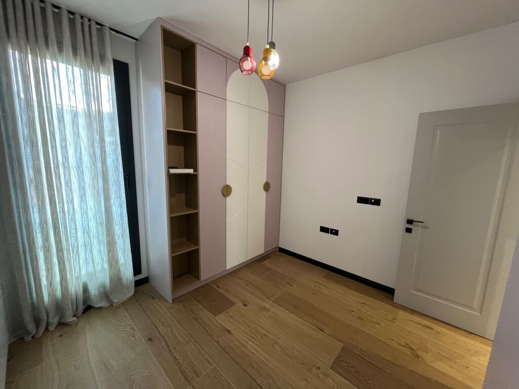 🏡 APPARTAMENTO 3+1+2 POSTI AUTO IN AFFITTO VICINO A TEG!
