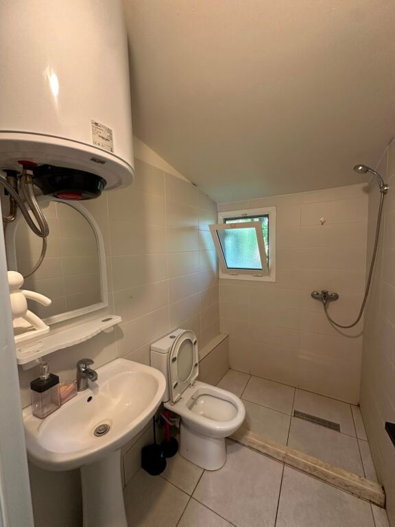 Rent | Vilë 1 + 1 | Ali Demi | 400 €/month
