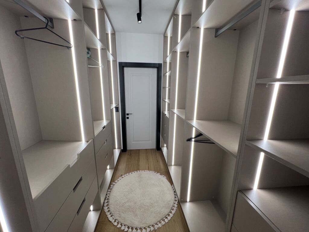 🏡 APPARTAMENTO 3+1+2 POSTI AUTO IN AFFITTO VICINO A TEG!
