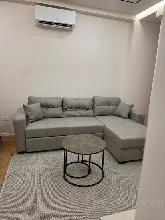 Apartament 1+1 per qira ne Don Bosko i pabanuar me pare. 600 € /Muaj