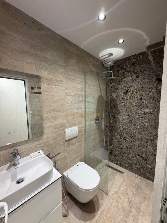 Shitet , Apartament 1+1 , Asim Vokshi , Tirane