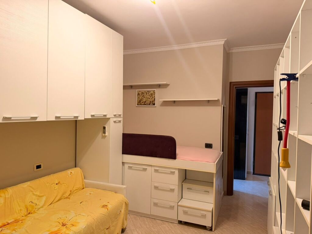 For rent Apartment 2+1, Astir near Shinjatari bakery 550 thousand old lek