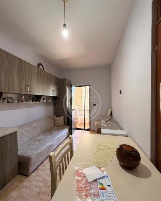 Per qira apartament 1+1  Cezma Ferres  300 euro