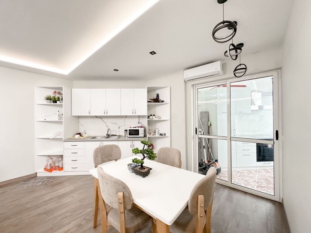 Apartament 2+1 me qera ne Don Bosko