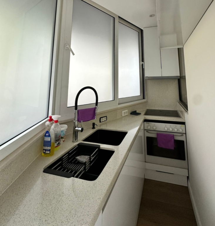 Jepet apartament 2+1 me qira tek ish Fusha e Aviacionit ! 70.000 leke/muaj !