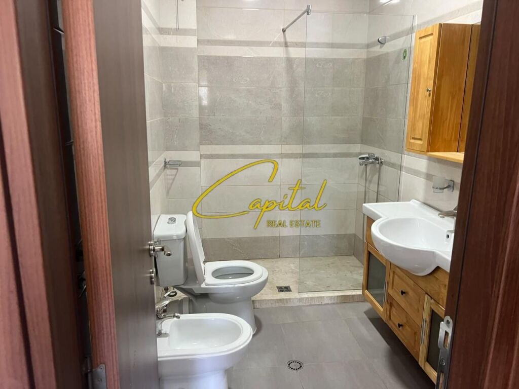 APPARTAMENTO IN AFFITTO 2+1+2 OSPEDALE AMERICANO 3 45.000 LEKE