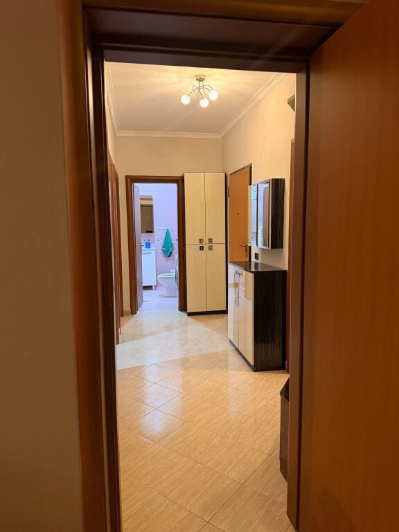 2+1, 8th floor elevator, Shinjatari Astir, 550 thousand lek