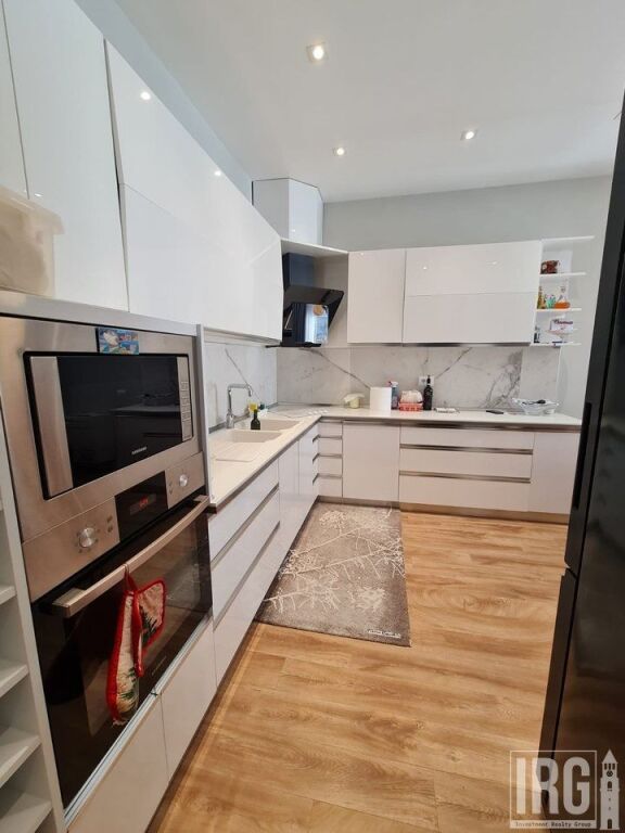 Appartamento 3+1+2+Veranda in vendita vicino a TEG.