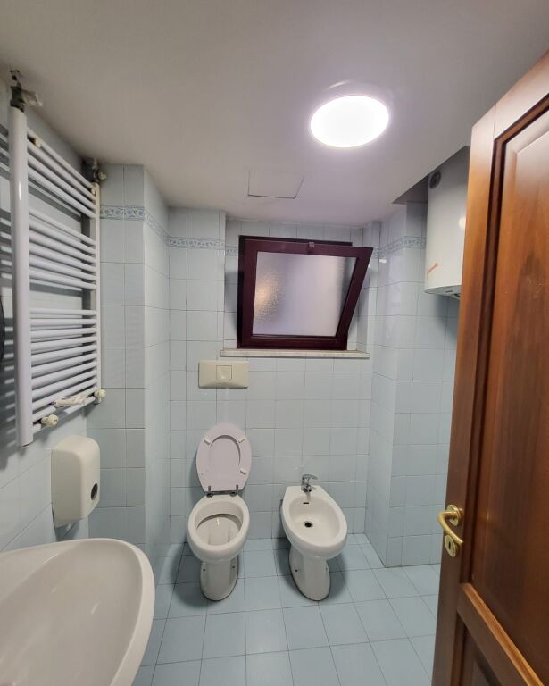 🏢 OFFICE FOR RENT – CENTER 📍 Center, Tirana 📐