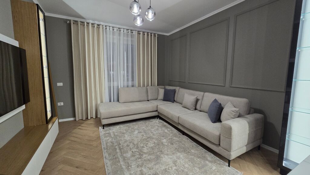 Modern Apartment-Available from October 20