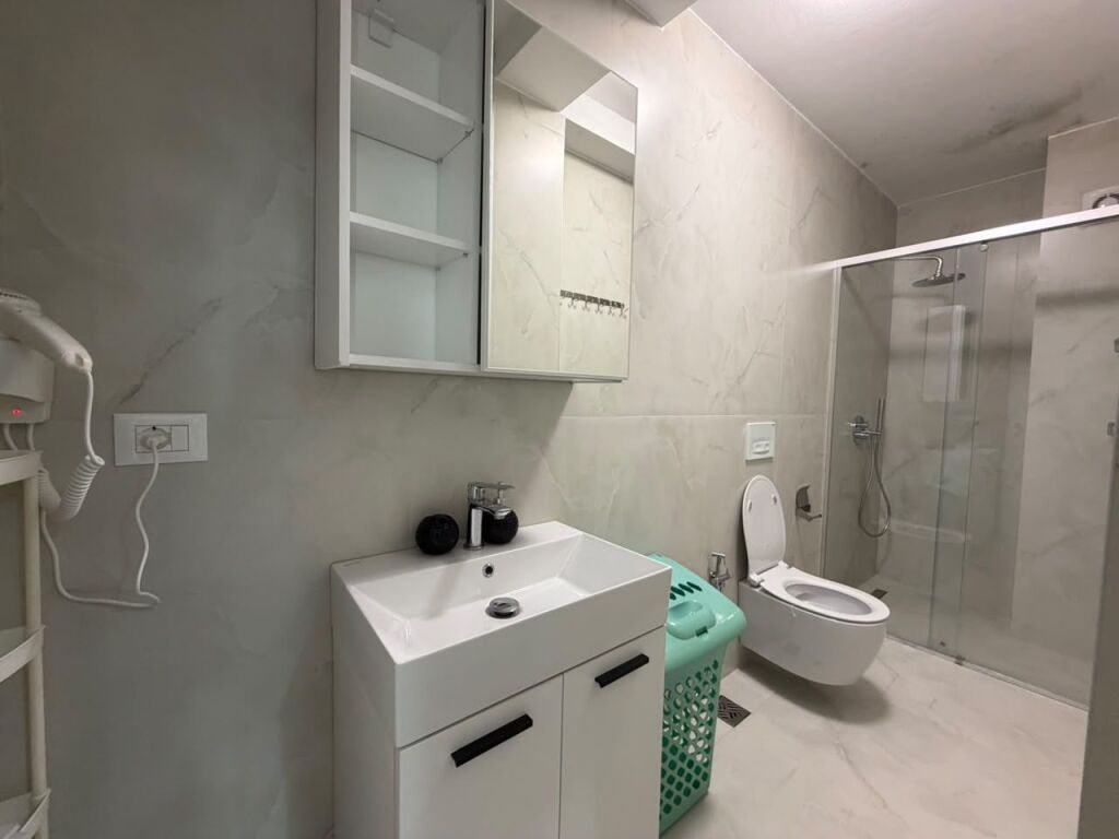Villa su 3 piani in affitto presso Residenca Aba a Sauk.