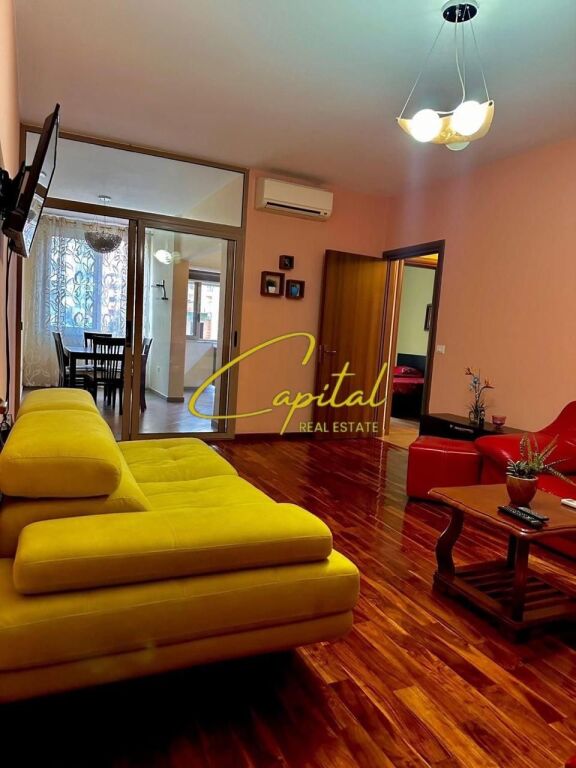 VENDESI APPARTAMENTO 2+1+2 ASTIR 16.500.000 LEKE