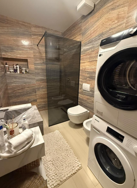 SHITET APARTAMENT MODERN 2+1 | BULEVARDI I RI