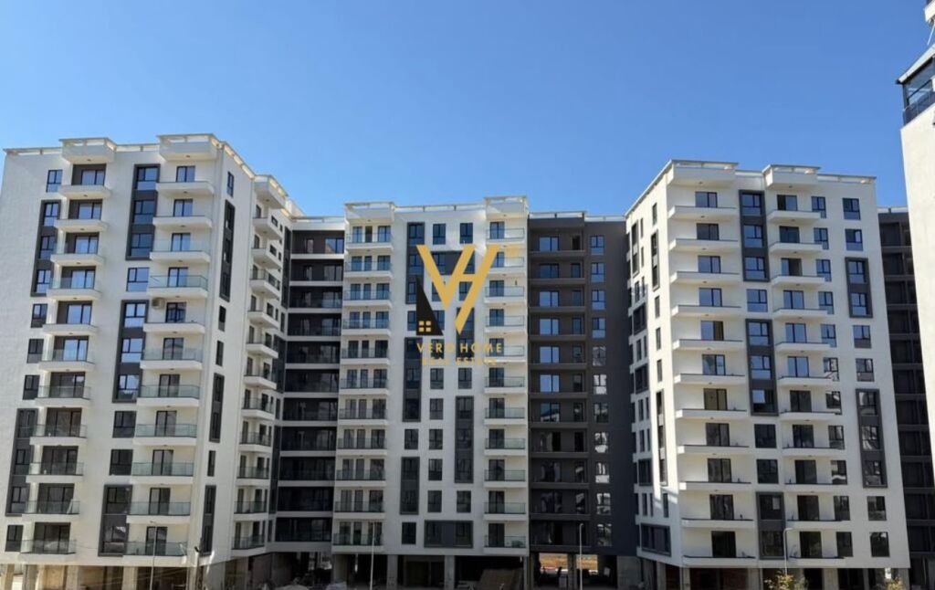 VENDESI APPARTAMENTO 3+1+2+BLK PRESSO L'EX CAMPO DI AVIAZIONE, TURDIU 25.750.000 LEKE