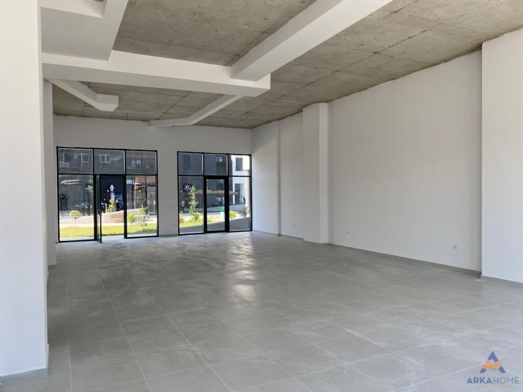 COMMERCIAL SPACE FOR RENT 145 M2 "5 MAJI STREET" 2320 EURO (GROSS)