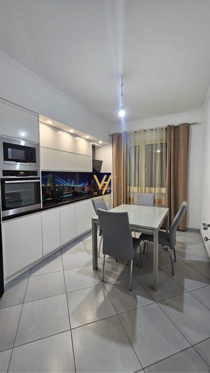 JEPET APARTAMENT 1+1+BLK ME QERA MBRAPA GLOBIT 60.000 LEKE