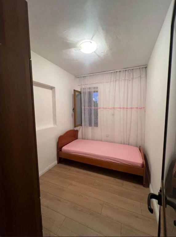 Apartament 2+1 me qira tek Oxhaku